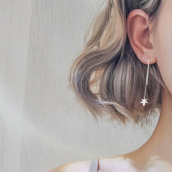 earring - Picture 1 of 3